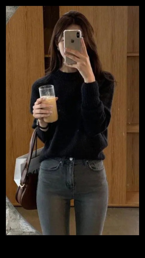 ללא מאמץ מגניב 50+ תלבושות קז'ואל פשוטות ומסוגננות לכל יום 4 מגניב ללא מאמץ: תלבושות קז'ואל פשוטות ומסוגננות לכל יום