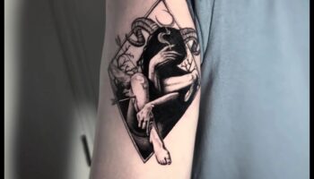 הילולת דיו גחמנית: רעיונות שובבים לקישוט גוף אקספרסיבי