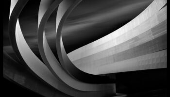 עיצובים בפירוט: יצירת אמנות באמצעות צילום אדריכלות